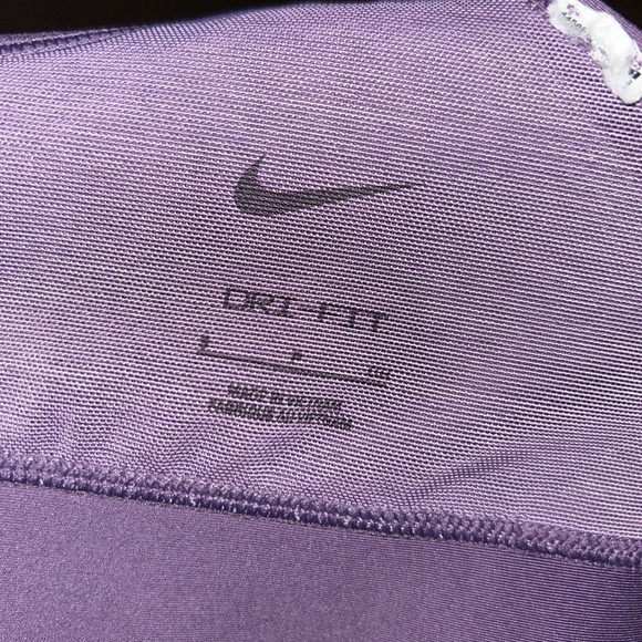 Nike Purple Sports Bra with Cross-Back Design size small - Picture 5 of 5